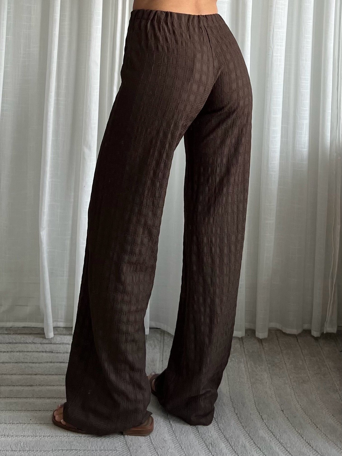 Smocked stretchy trousers
